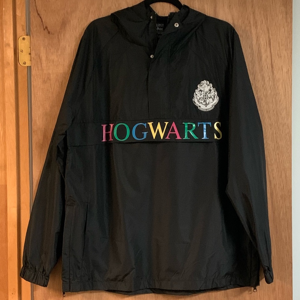 HARRY POTTER HOGWARTS ANORAK / WINDBREAKER!